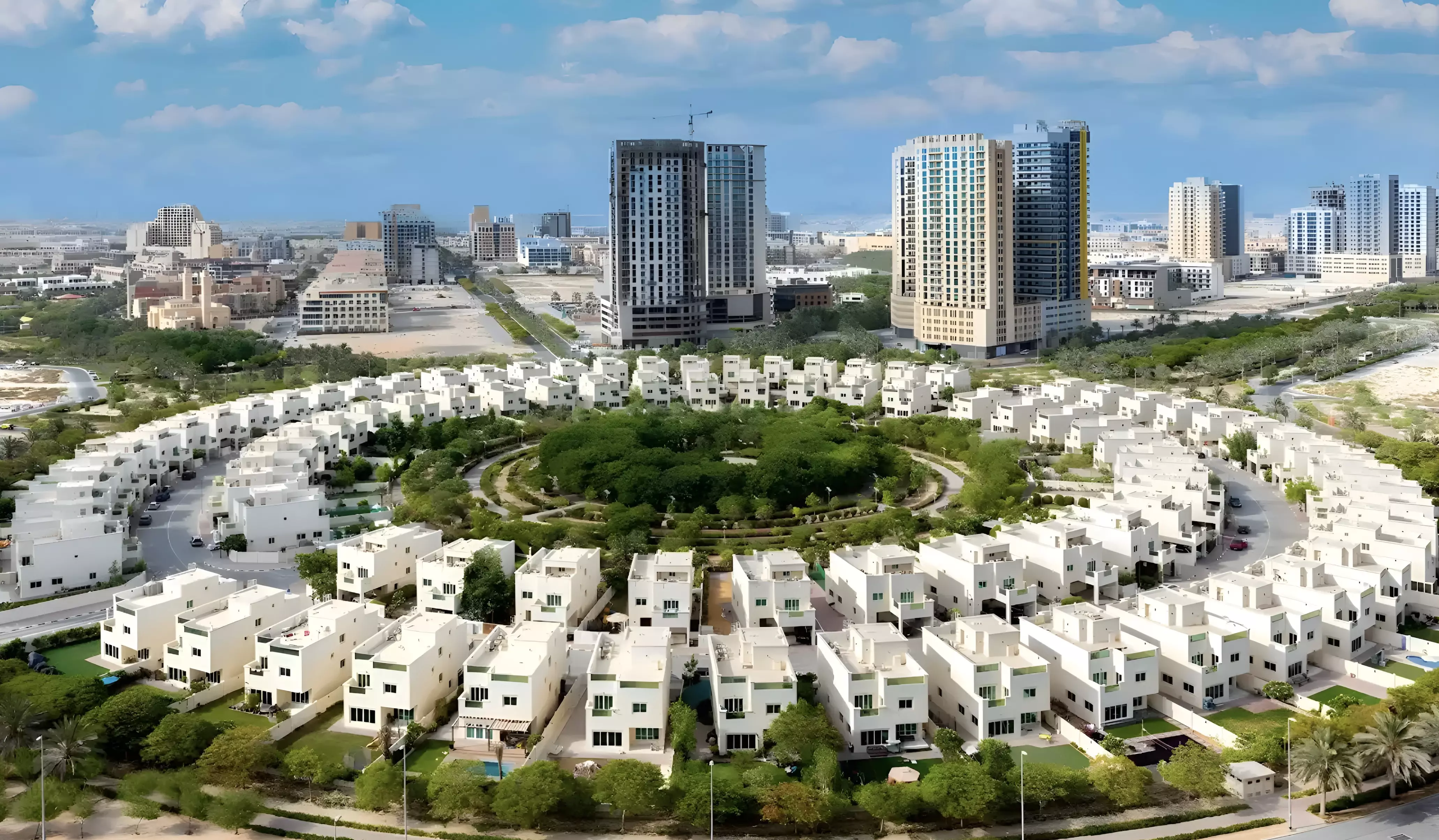 368 Park Ln by Tabeer Starwood Holding Limited
